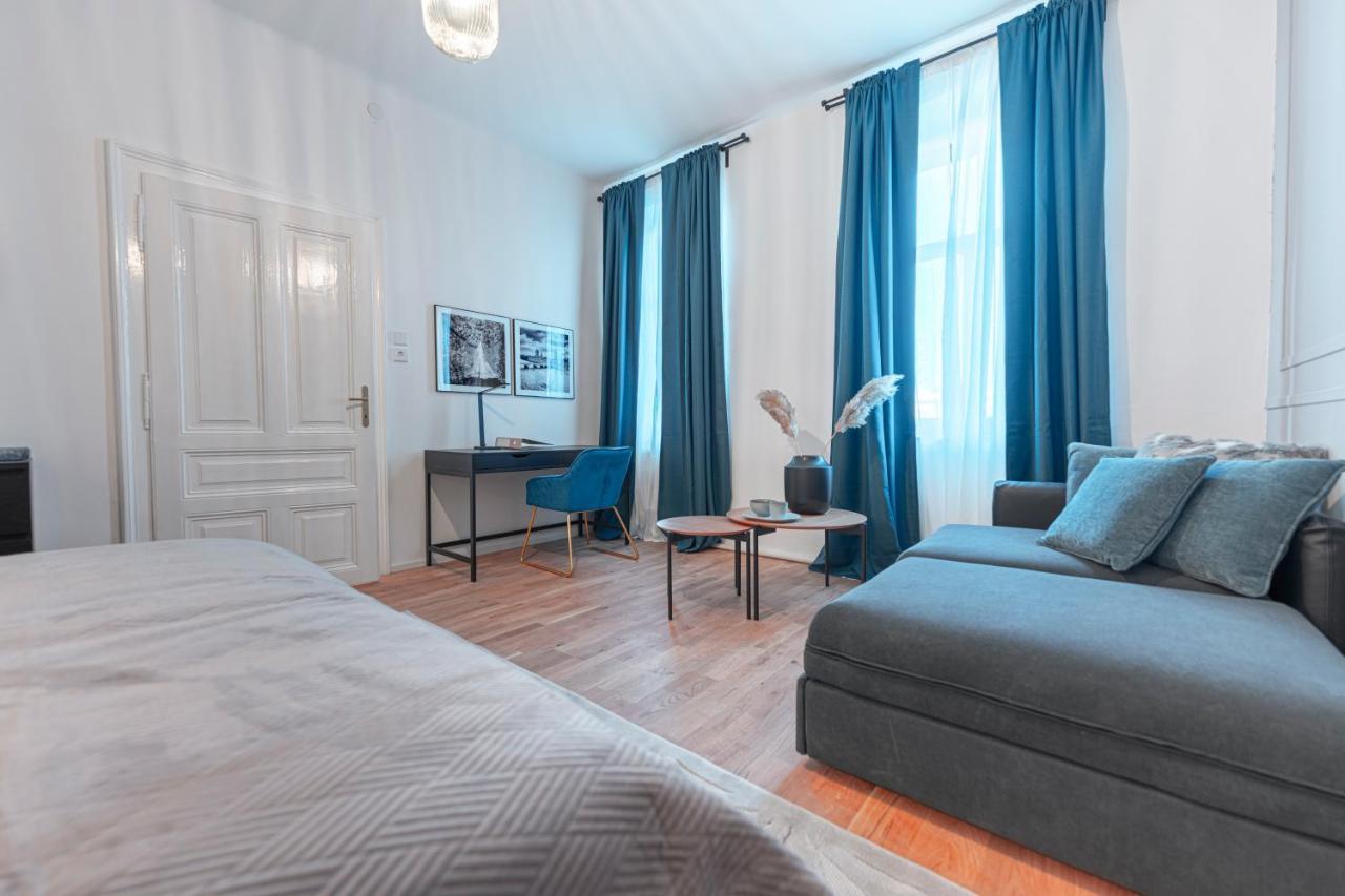 City Appartement Wagram Am Hauptbahnhof ザンクト・ペルテン エクステリア 写真